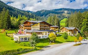 Wieseneck Gmbh Sankt Johann Im Pongau 4*